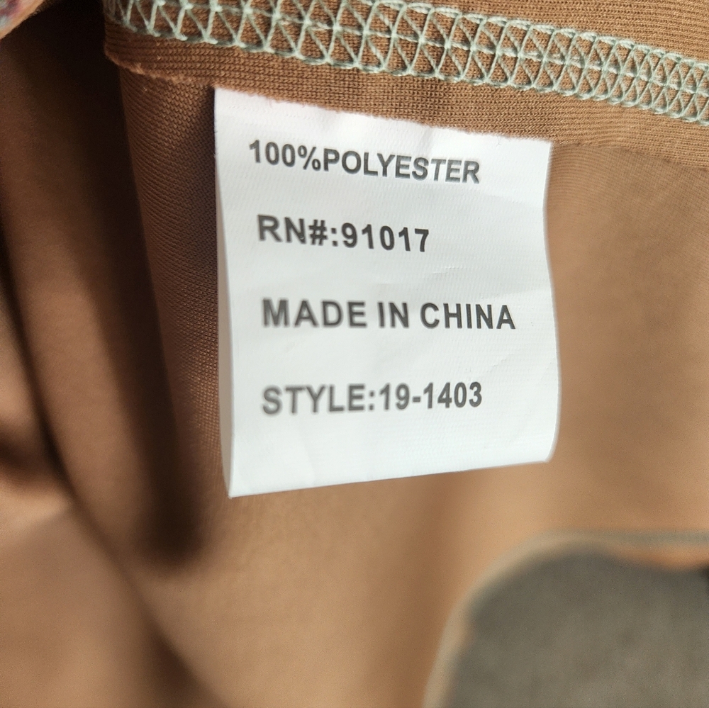Solitaire Tan Garment - Picture 7 of 7